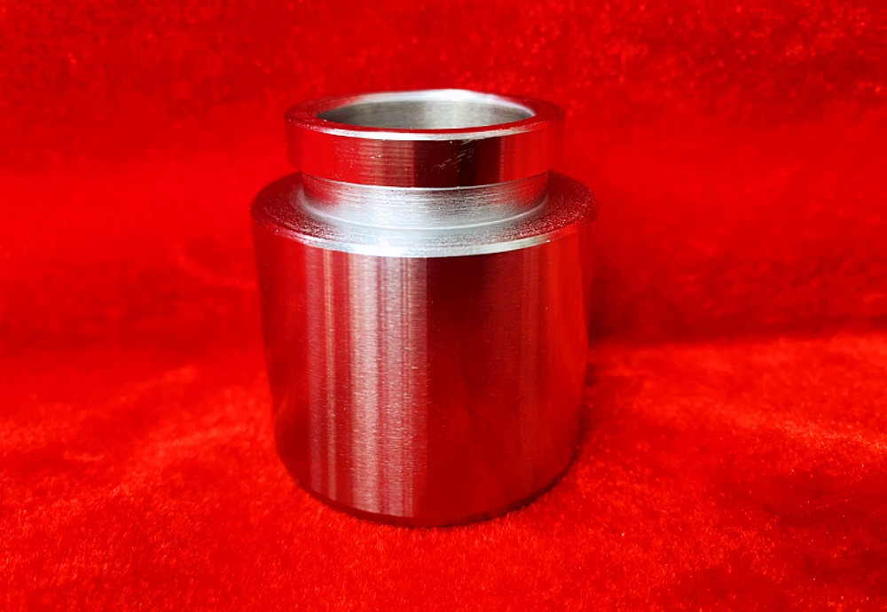 YYI0285 brake caliper piston