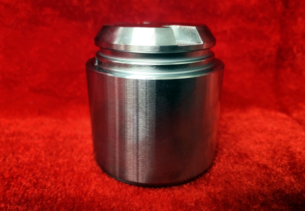 YYI0240 brake caliper piston